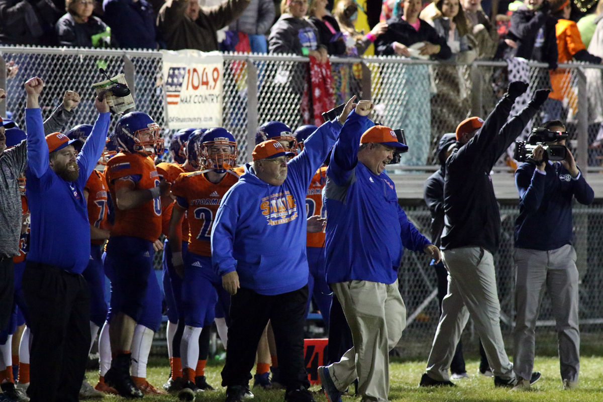 Osceola High Plains FB vs Cross County (56).JPG